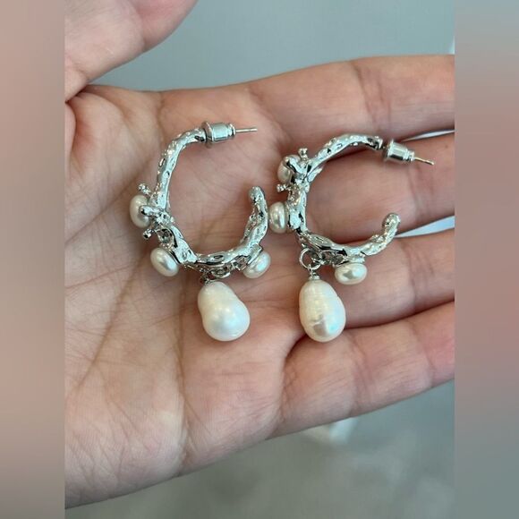 Lunar Branch Pearl Hoops - Picture 4 of 4